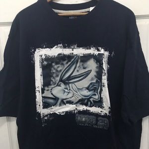 Lot 29 Airbrush style t shirt. Vintage